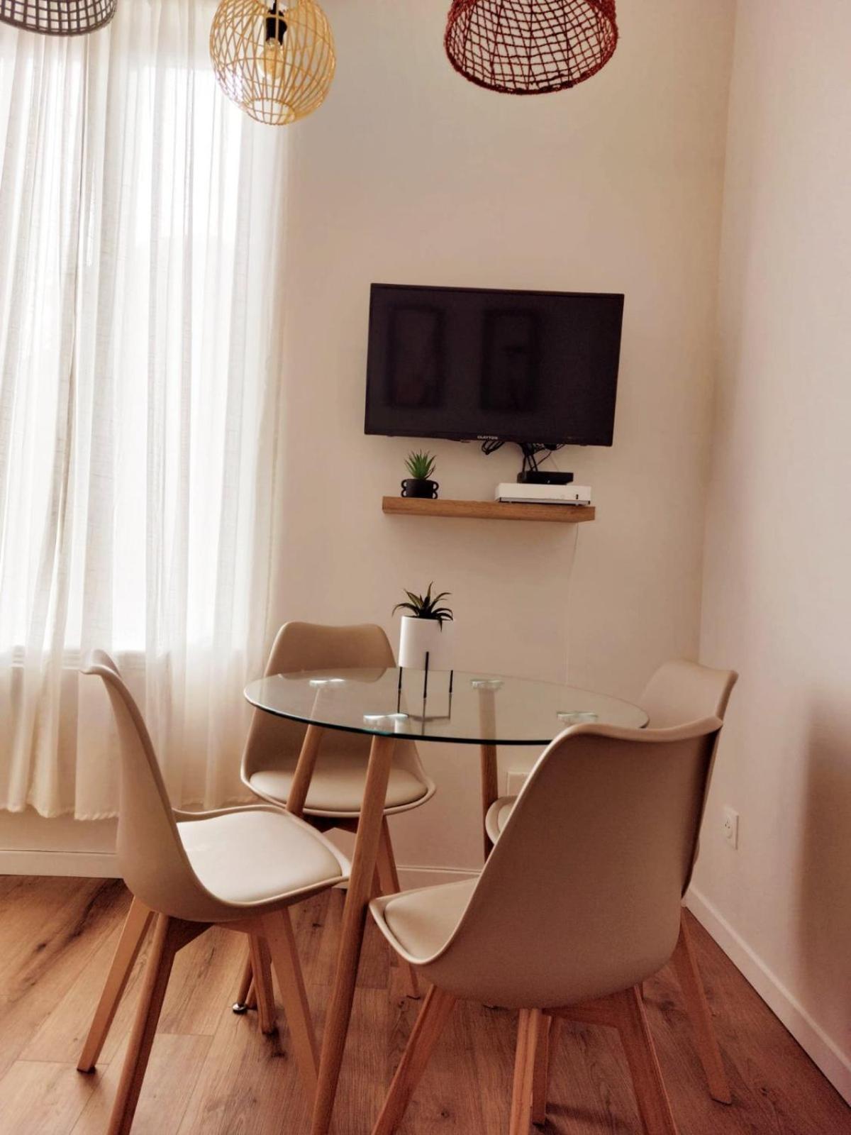 Apartamento Charme, Originalite, -1 Minute Metro Maisons-Alfort Exterior foto